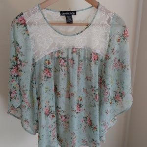 Living Doll Bohemian Floral and Lace Blouse [L]